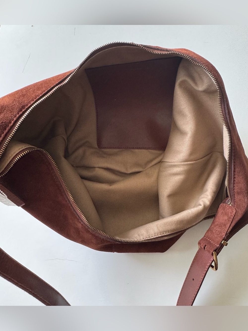 Madewell  Suede Essentials Slouch Hobo Bag NEW - Picture 13 of 16